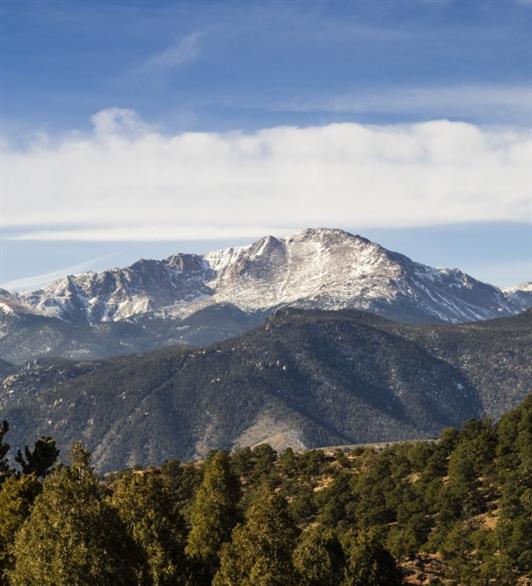A picture of Pikes Peak