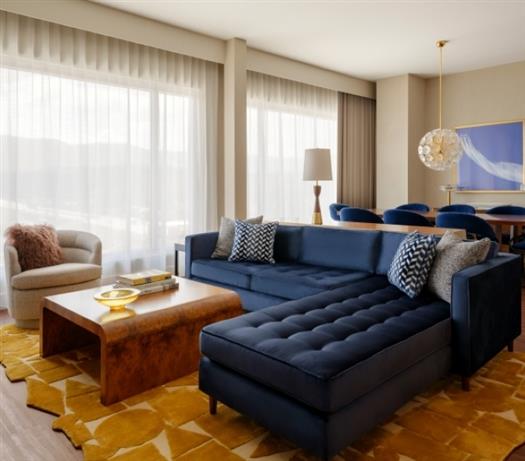 SUMMIT VIEW SUITES