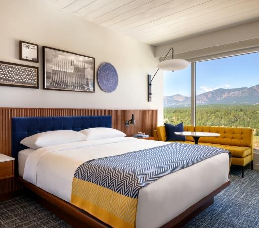 Rampart Range view room