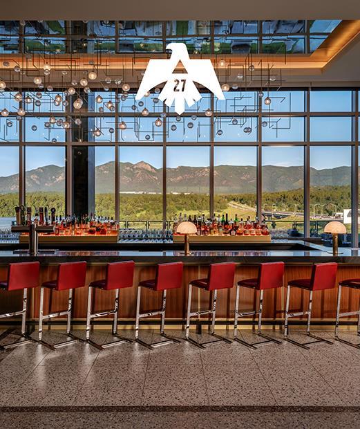 Thunderbird Bar